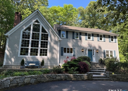 91 Raymond Street - Photo 1