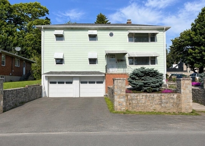 22 Leaf Avenue - Photo 1