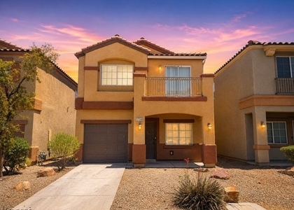 1734 Peridot Point Street - Photo 1