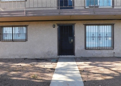 565 S Royal Crest Circle - Photo 1