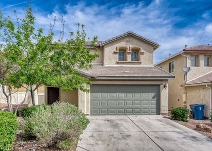 2562 Begonia Valley Avenue - Photo 1