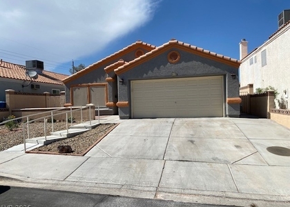 8220 James Grayson Drive - Photo 1