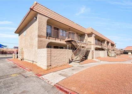 4300 N Lamont Street - Photo 1