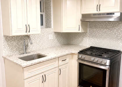 90-18 77th street - Photo 1