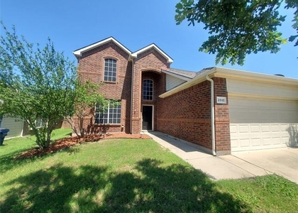 2810 Morgan Drive - Photo 1