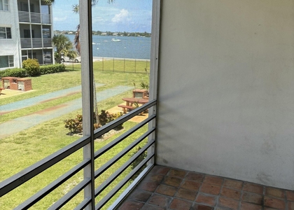 4500 N Flagler Drive - Photo 1