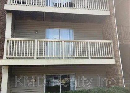 1638 Arlyn Circle - Photo 1