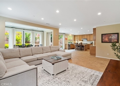 61 Crestwick - Photo 1