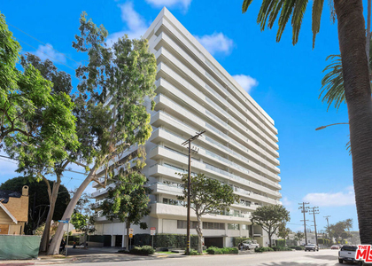 838 N Doheny Drive - Photo 1