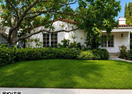 220 S Palm Drive - Photo 1