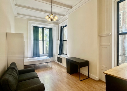 320 West 106th Street - Photo 1