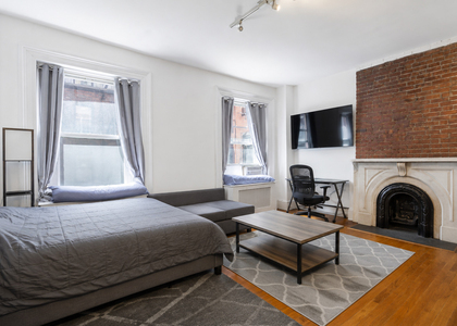 102 E 30th Street - Photo 1