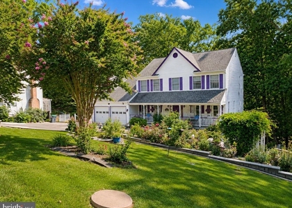 216 Stern Cove - Photo 1