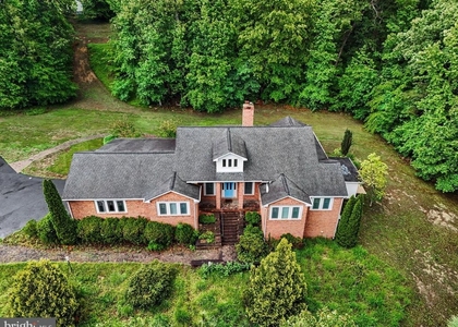 10 Piper Place - Photo 1