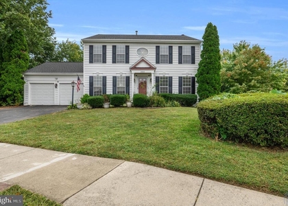 2800 Pulpit Hill Court - Photo 1