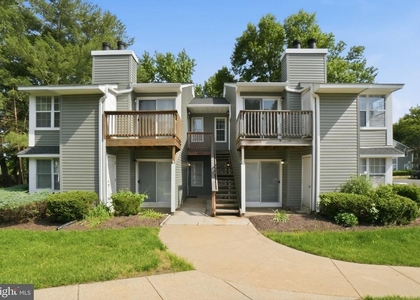 8633 Beekman Place - Photo 1