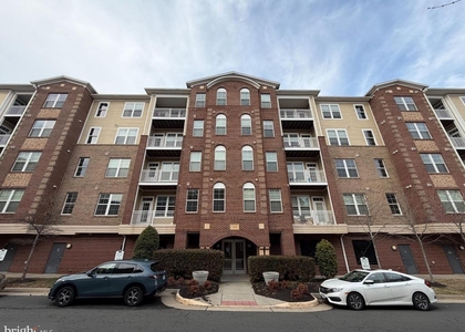 13722 Neil Armstrong Avenue - Photo 1