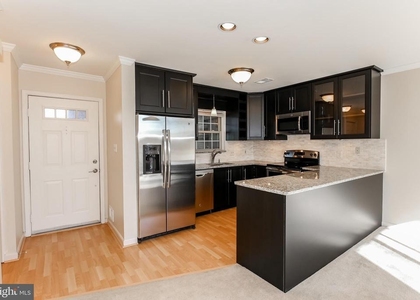 947 S Scott Street - Photo 1
