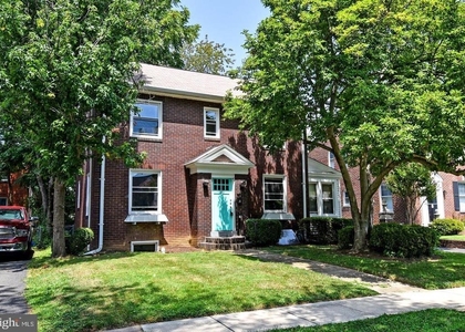 633 24th Street S - Photo 1