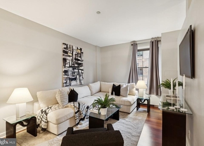 219 S 18th Street - Photo 1