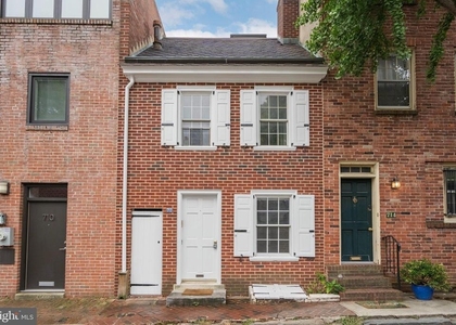 712 Addison Street - Photo 1