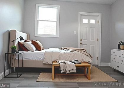 1913 S 20th Street - Photo 1