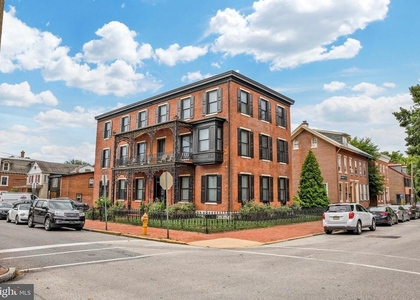 100 S Darlington Street - Photo 1