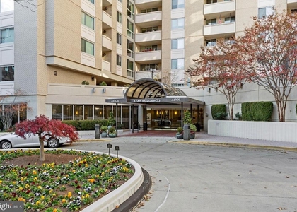 4601 N Park Avenue - Photo 1