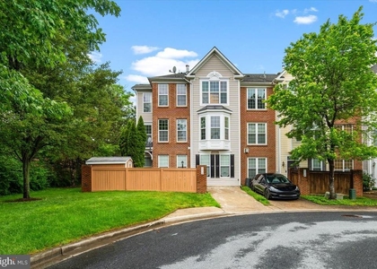 116 Whiskey Creek Cir - Photo 1