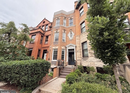 1724 21st Street Nw - Photo 1