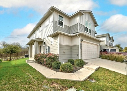 11316 Ne Gadsen Ln - Photo 1
