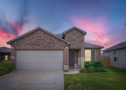 616 Sonterra Blvd - Photo 1