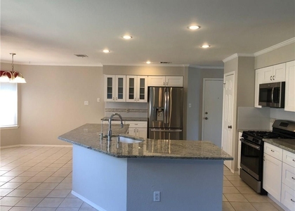 13200 Amasia Dr - Photo 1