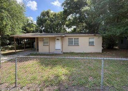 9131 Jefferson Avenue - Photo 1