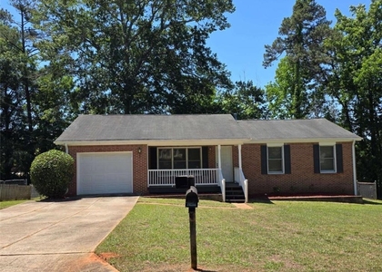 1695 Underwood Drive - Photo 1