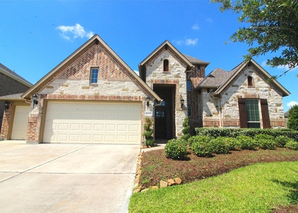 6122 Garden Lakes Lane - Photo 1