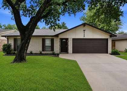 2126 Quail Valley East Drive - Photo 1