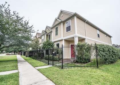 548 W 27th Street - Photo 1