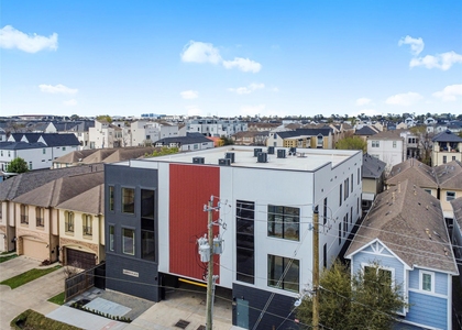 5614 Larkin - Photo 1