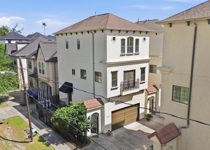 1426 W 21st Street - Photo 1