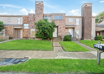 6463 Cambridge Glen Lane - Photo 1