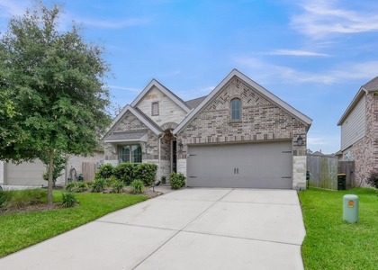 611 Lost Maples Bend Lane - Photo 1
