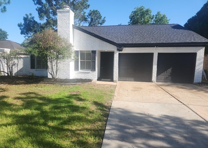 22127 Elsinore Drive - Photo 1