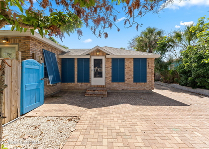 1550 S Atlantic Avenue - Photo 1