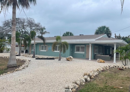 720 E Gulf Boulevard - Photo 1