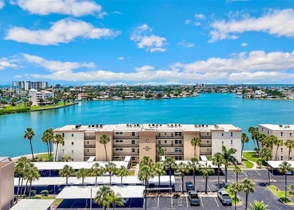7920 Sun Island Drive S - Photo 1