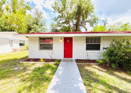 11733 N 12th Street - Photo 1
