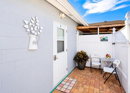111 Cuautla Way - Photo 1