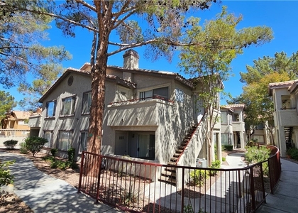 4955 Lindell Road - Photo 1