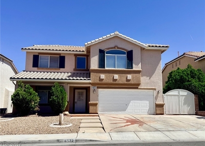 6572 Plum Orchard Circle - Photo 1